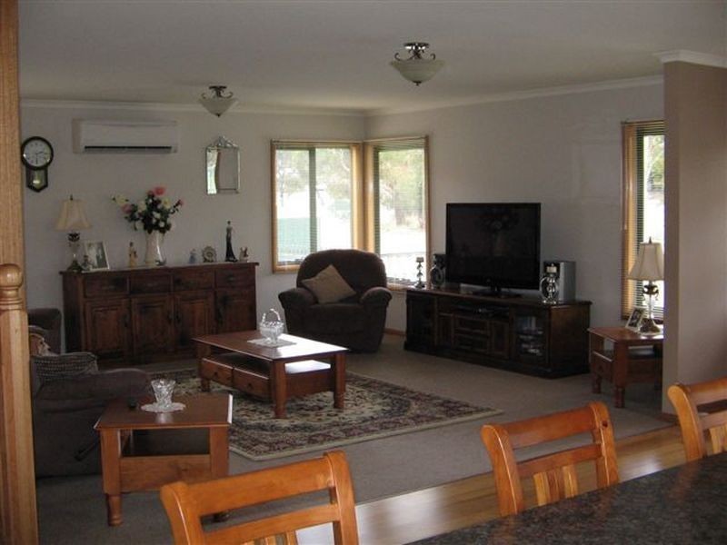 54 Bounty Street, Warrane TAS 7018