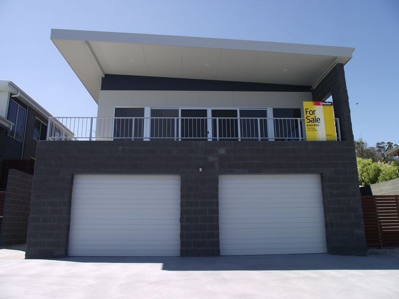 1/680 Oceana Drive, Tranmere TAS 7018