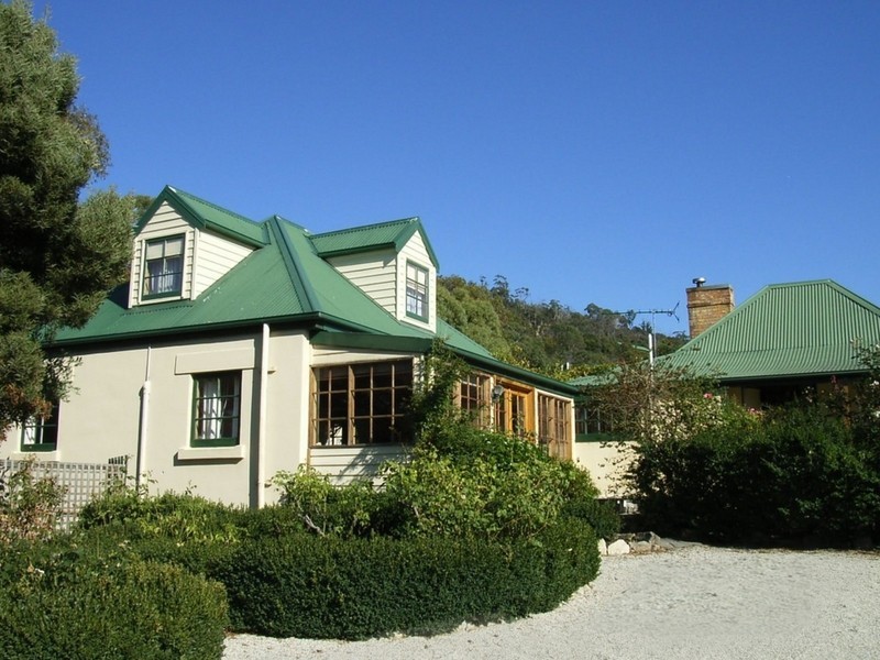 26 Esplanade, Dulcot TAS 7025