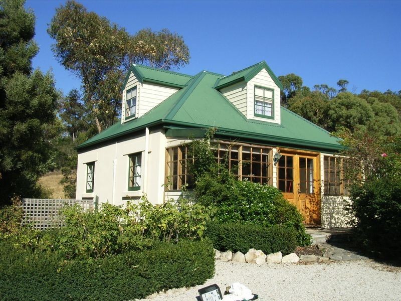 26 Esplanade, Dulcot TAS 7025