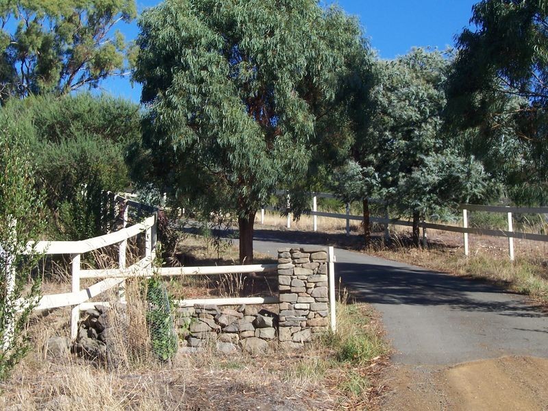 26 Esplanade, Dulcot TAS 7025