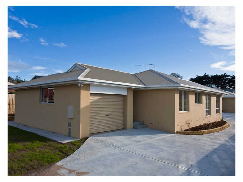 1/16 Glebe Hill Road, Howrah TAS 7018