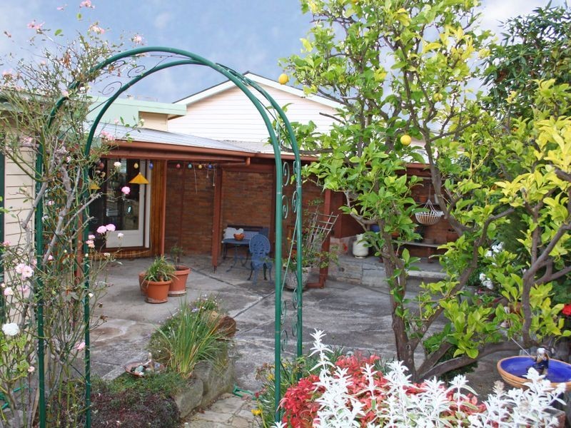 67 Bastick Street, Rosny TAS 7018