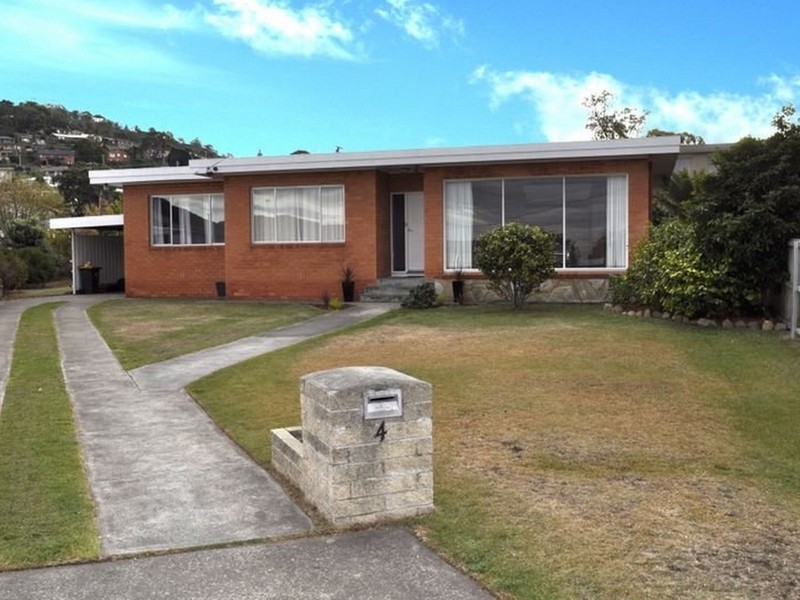 4 Pinaroo Court, Howrah TAS 7018
