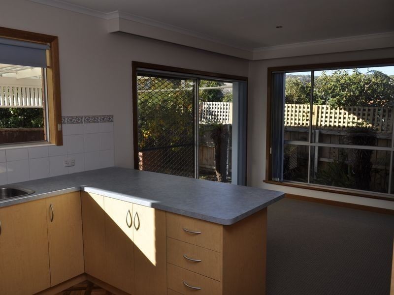 4 Pinaroo Court, Howrah TAS 7018