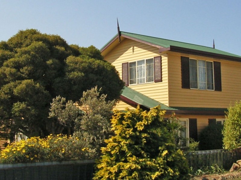 21 Banks Street, Warrane TAS 7018