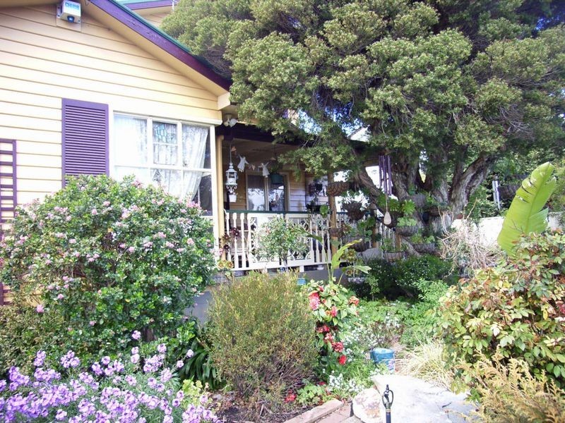 21 Banks Street, Warrane TAS 7018