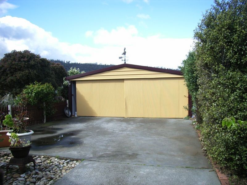 21 Banks Street, Warrane TAS 7018