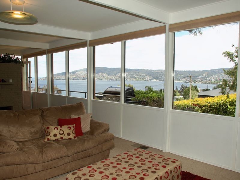 58 Kellatie Road, Rosny TAS 7018