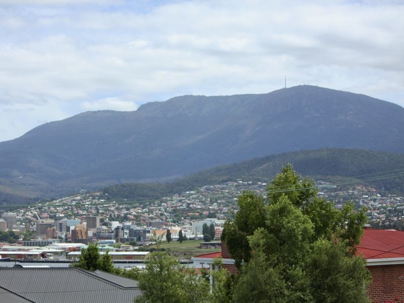 58 Kellatie Road, Rosny TAS 7018