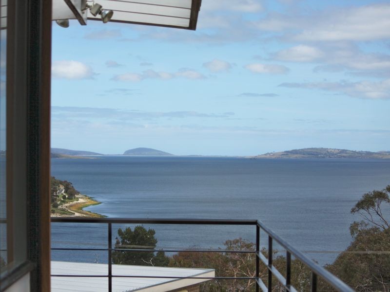 58 Kellatie Road, Rosny TAS 7018