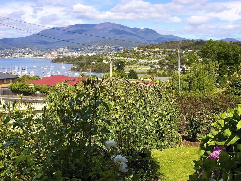 12 Ormond Street, Bellerive TAS 7018