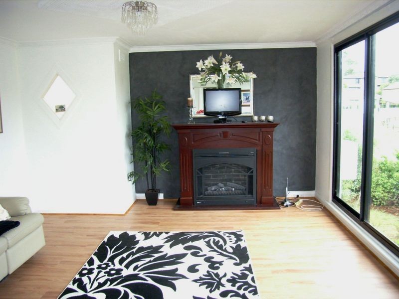 2 Nietta Road, Lindisfarne TAS 7015