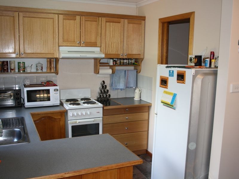 1/14 Beverley Grove, West Moonah TAS 7009