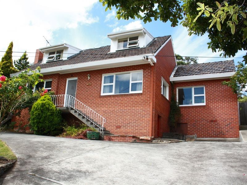 106 Clinton Road, Geilston Bay TAS 7015