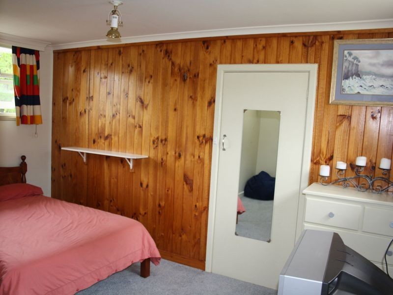106 Clinton Road, Geilston Bay TAS 7015