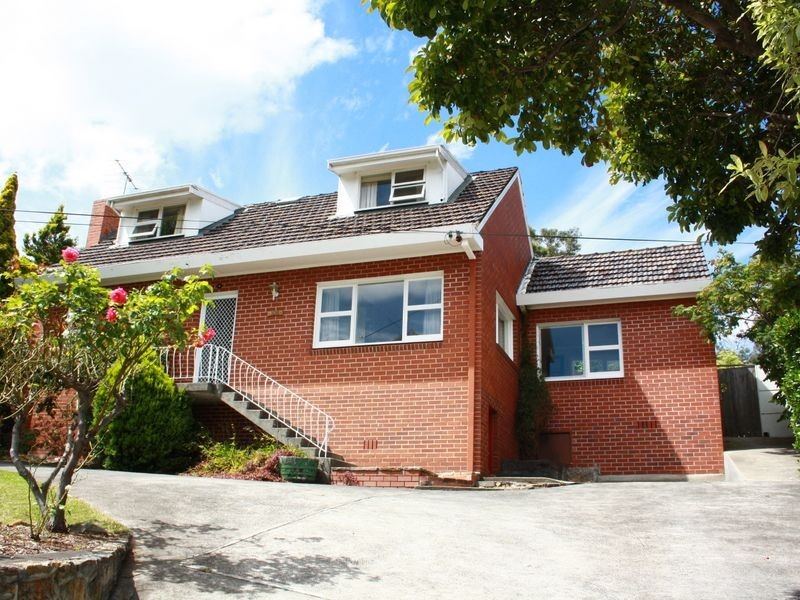 106 Clinton Road, Geilston Bay TAS 7015