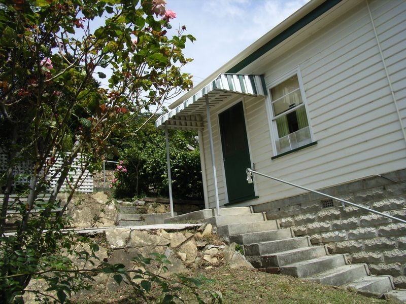 27 Benjafield Terrace, Mount Stuart TAS 7000