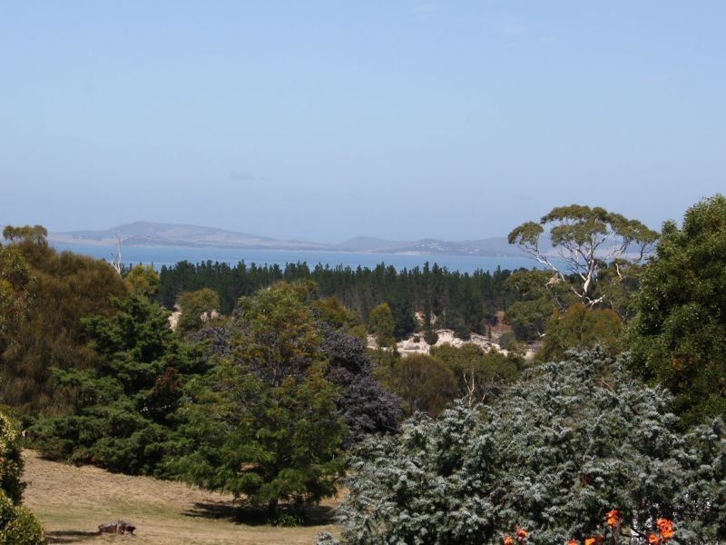 7 Elizabeth Street, Lewisham TAS 7173