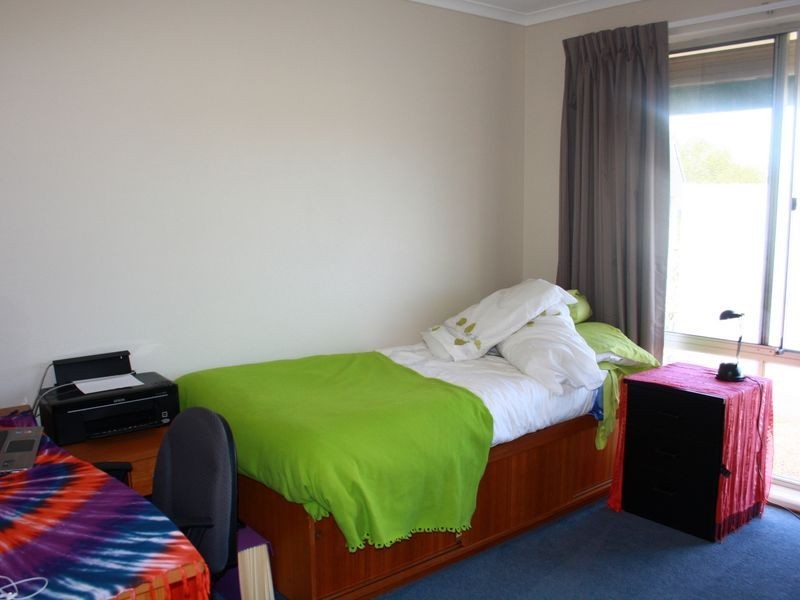 9 East Crescent, Midway Point TAS 7171