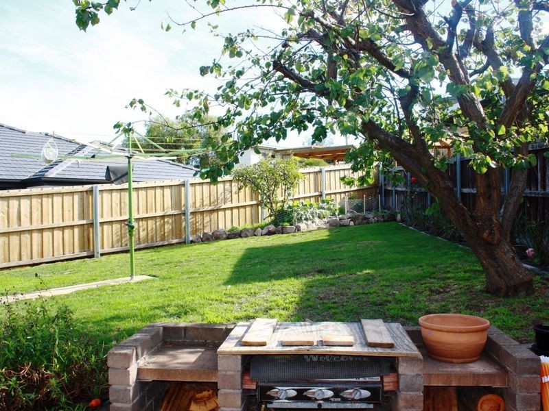 9 East Crescent, Midway Point TAS 7171