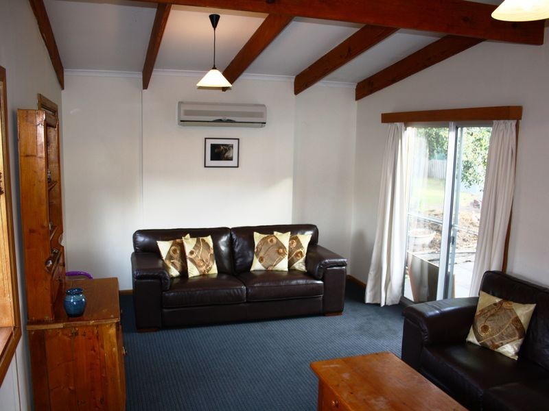 10 Aragoon Street, Lauderdale TAS 7021