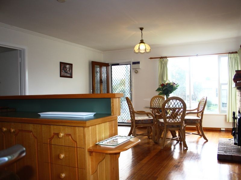 10 Aragoon Street, Lauderdale TAS 7021
