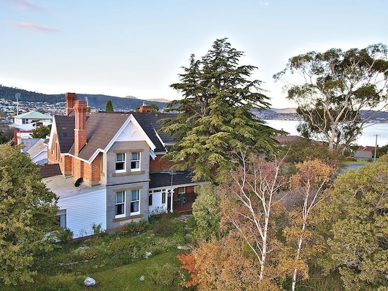 13 Fort Street, Bellerive TAS 7018