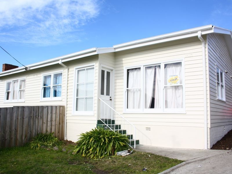 1/265 Cambridge Road, Warrane TAS 7018