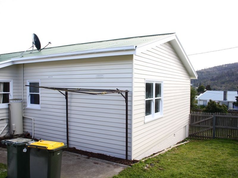 1/265 Cambridge Road, Warrane TAS 7018