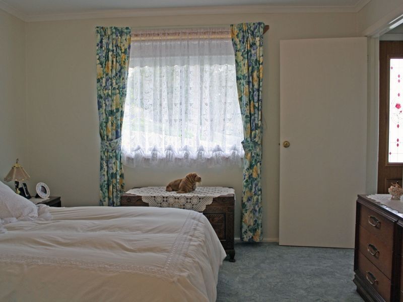 22 Flagstaff Gully Road, Lindisfarne TAS 7015