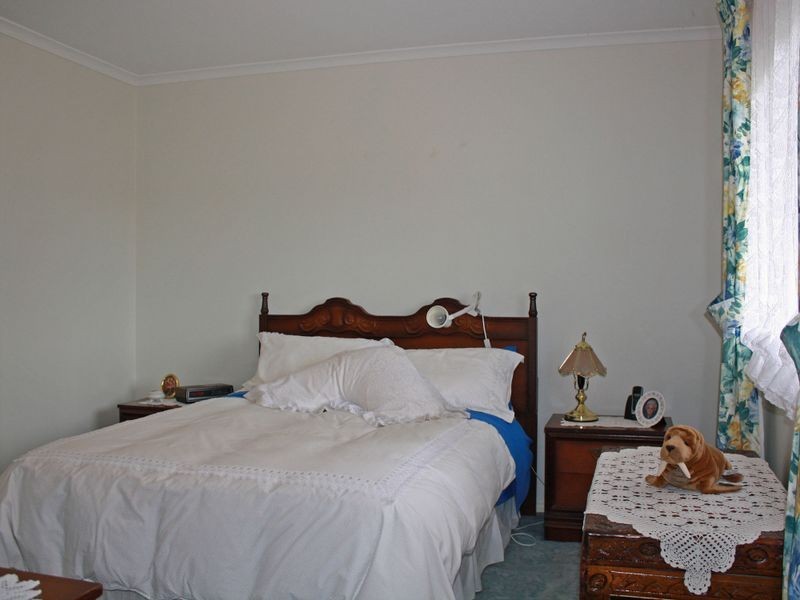 22 Flagstaff Gully Road, Lindisfarne TAS 7015