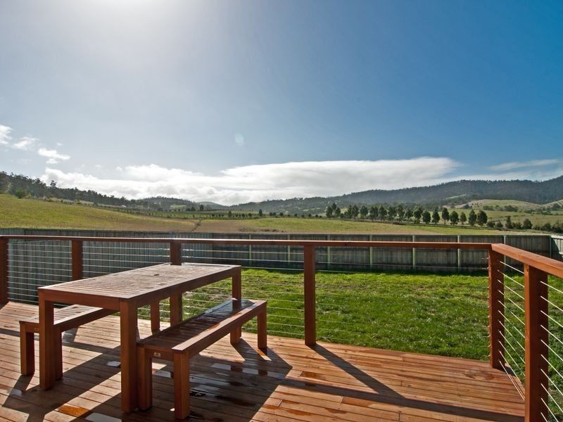 2 Lumsden Road, Howrah TAS 7018