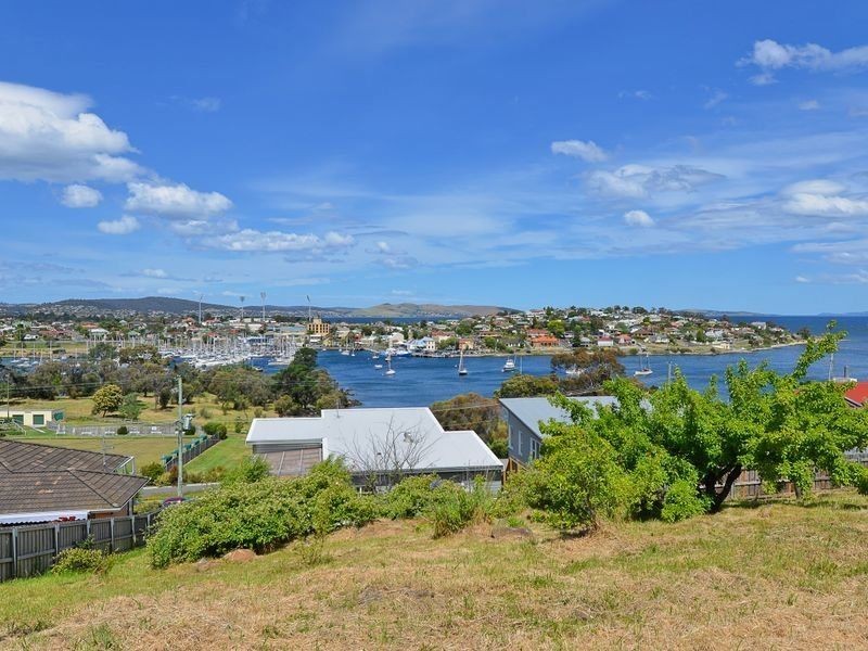 55 Bastick Street, Rosny TAS 7018