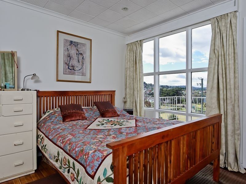55 Bastick Street, Rosny TAS 7018