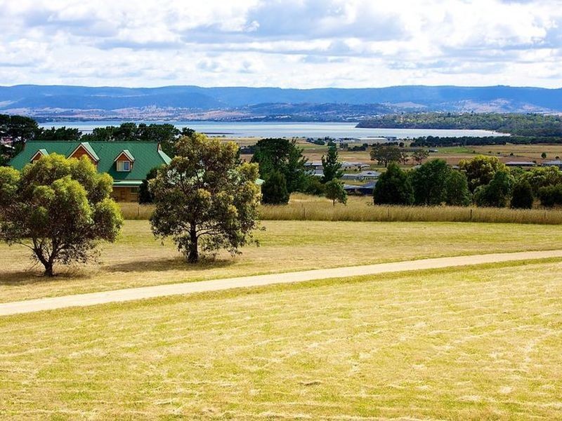 73 Jeune Drive, Acton Park TAS 7170