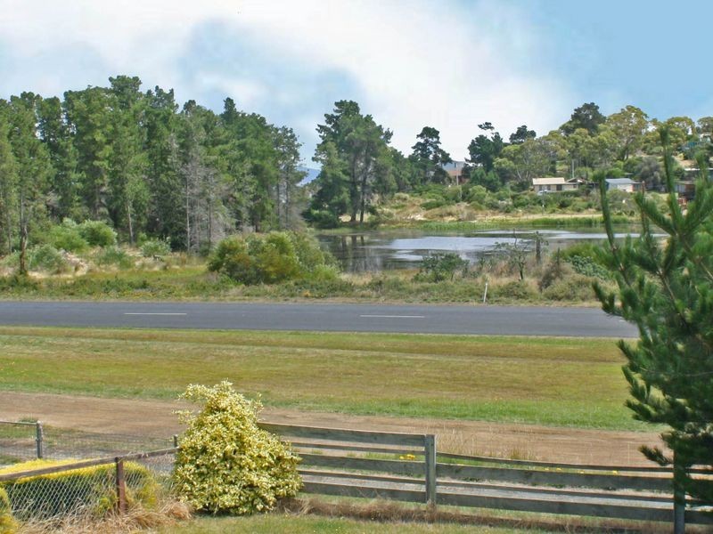 78 Carlton Beach Road, Dodges Ferry TAS 7173