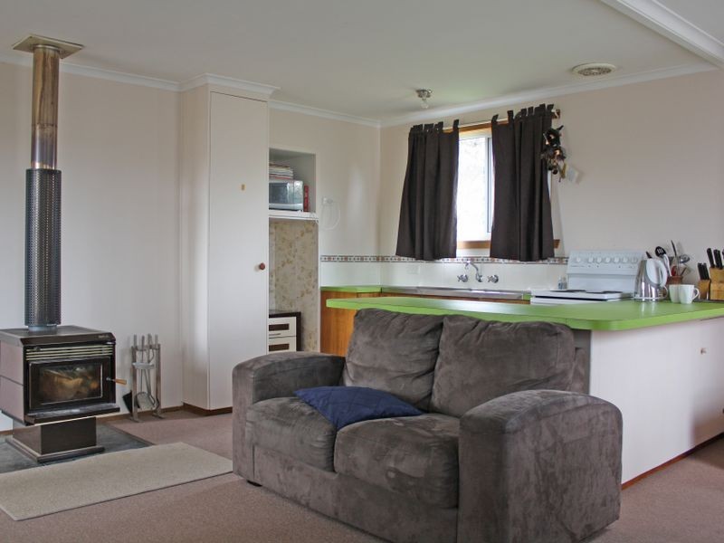 78 Carlton Beach Road, Dodges Ferry TAS 7173