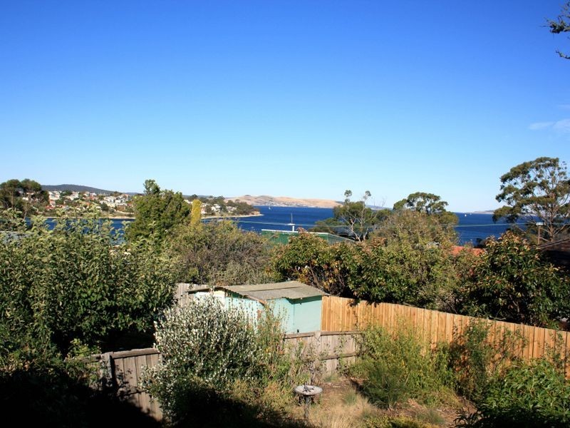 31 Balaka Street, Rosny TAS 7018