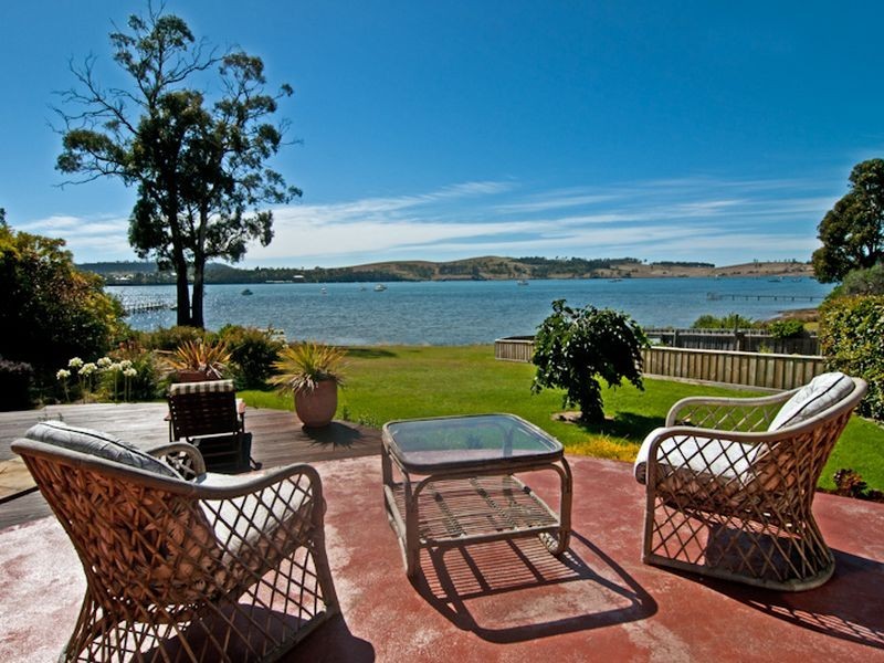 25 Barton Avenue, Triabunna TAS 7190