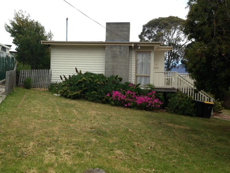 9 Binalong Road, Mornington TAS 7018