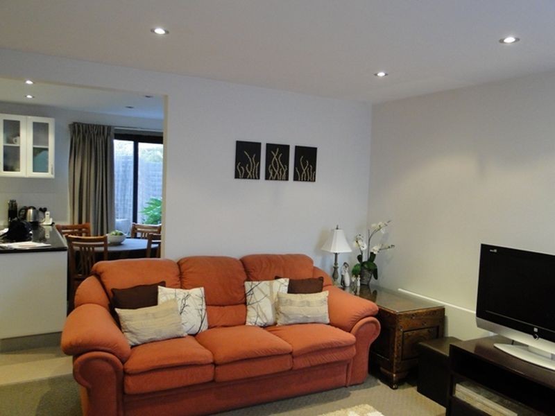 7/2 Clifford Court, Howrah TAS 7018