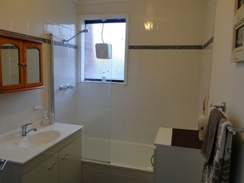 7/2 Clifford Court, Howrah TAS 7018