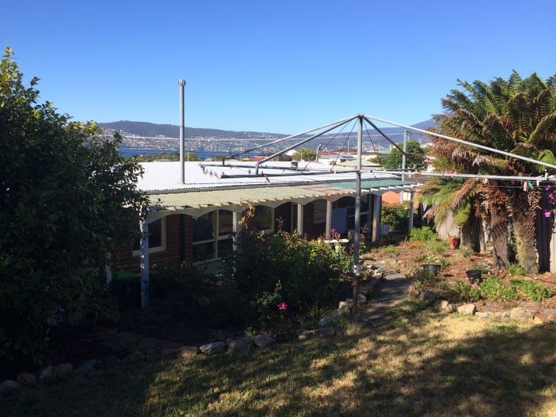 17 Maulka Street, Bellerive TAS 7018