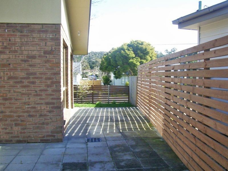 2/5 Erebus Street, Warrane TAS 7018
