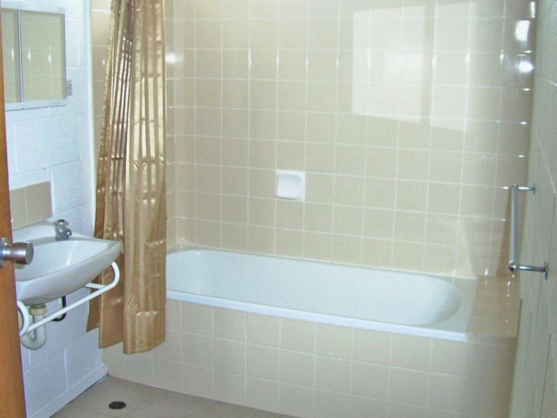 3/3 Clifford Court, Howrah TAS 7018