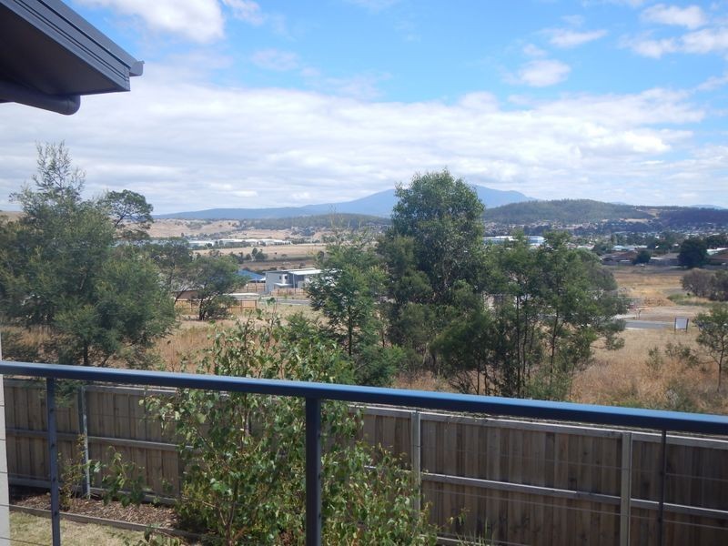 3/81 Oakdowns Parade, Oakdowns TAS 7019