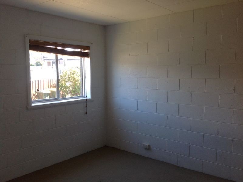 1/1 Boyle Street, Rokeby TAS 7019