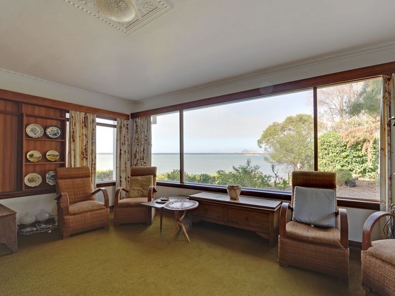 12 Geeves Crescent, Midway Point TAS 7171