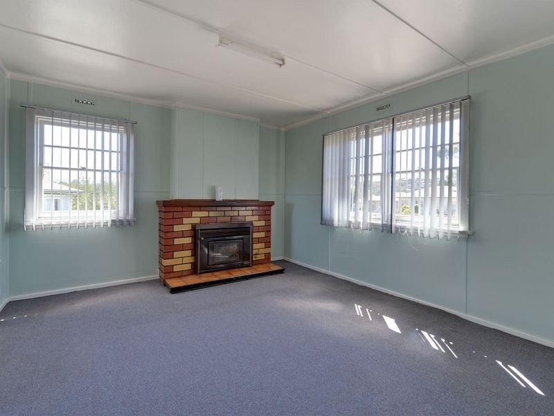 7 Lennon Place, Warrane TAS 7018